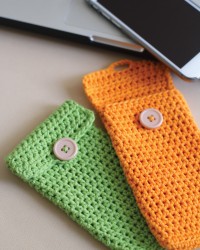 Simple iPhone Crocheted Sleeve iPhone Sleeve